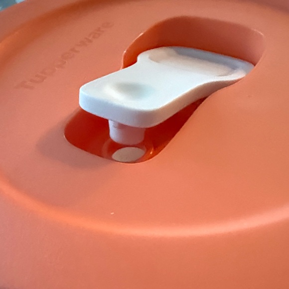 2 CrystalWave Microwave Containers - Picture 5 of 8